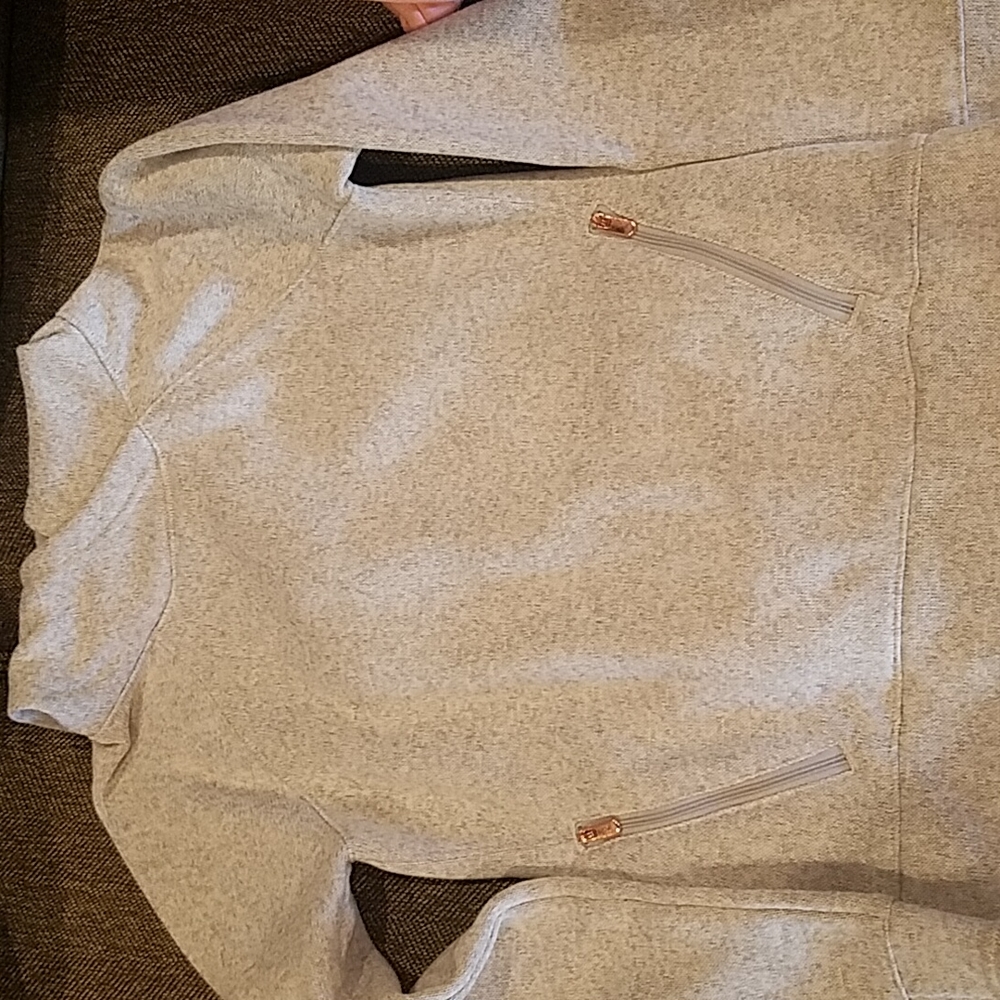 Old Navy Active hoodie with rose gold zipper pockets
